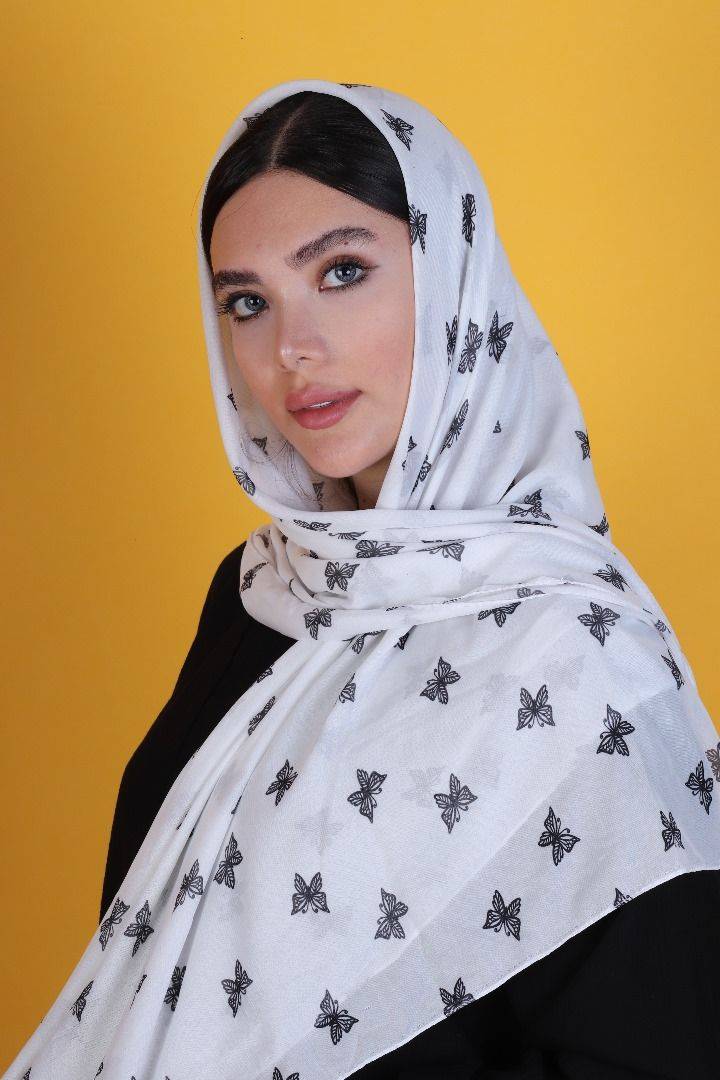 روسری حریرطرح دار