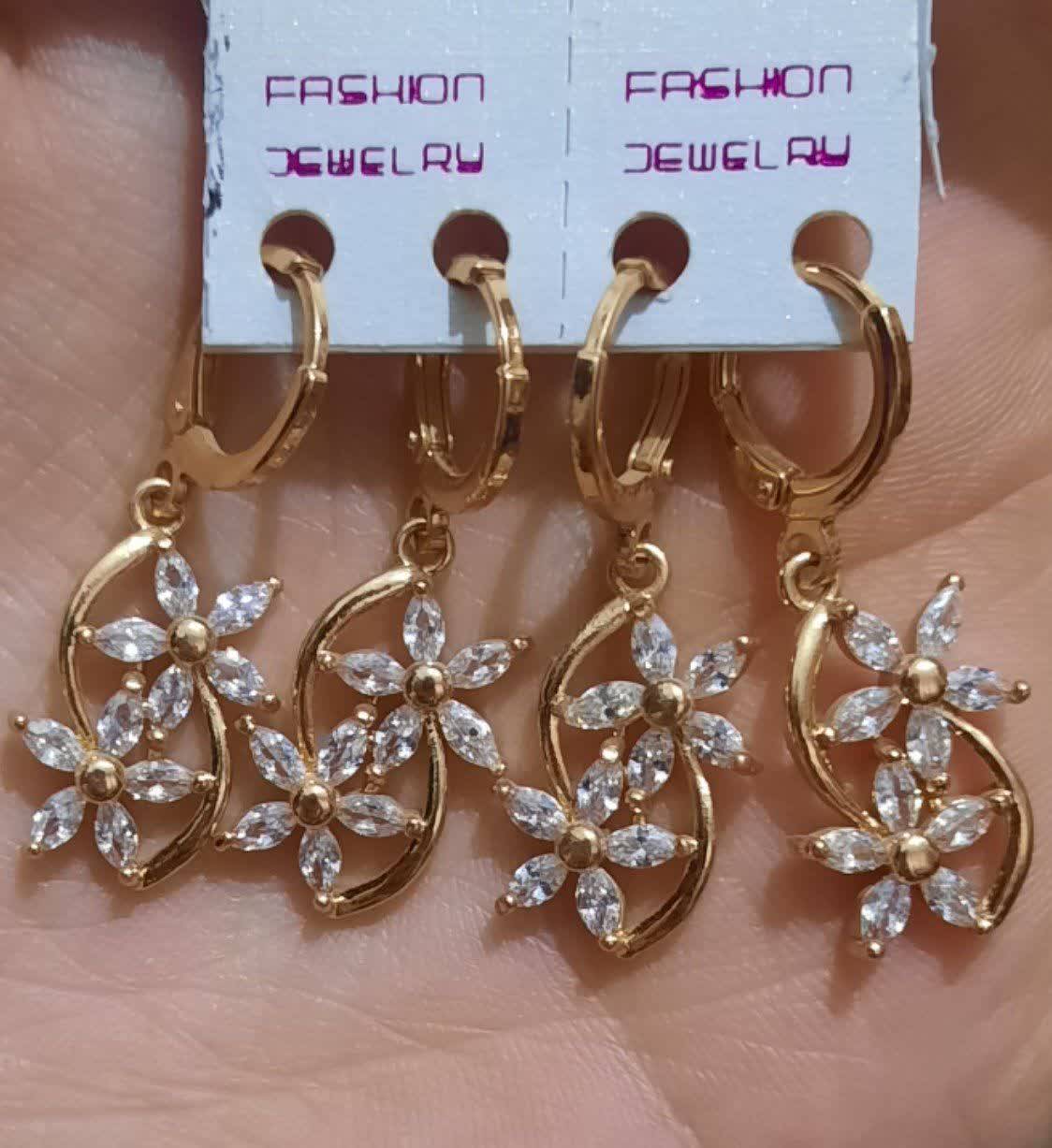گوشواره آویز